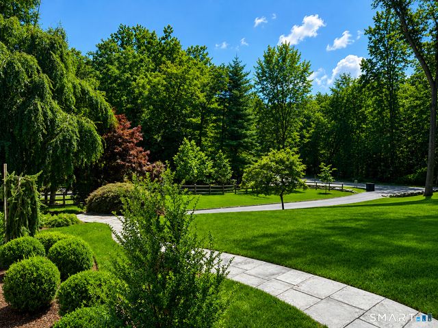 20 Kettle Creek Road, Weston, CT 06883