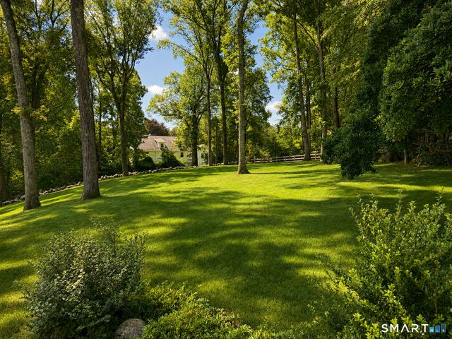 20 Kettle Creek Road, Weston, CT 06883