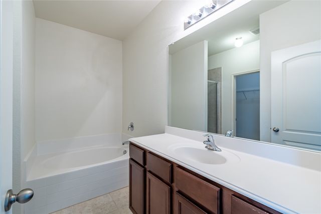 1911 Hot Springs Way, Princeton, TX 75407