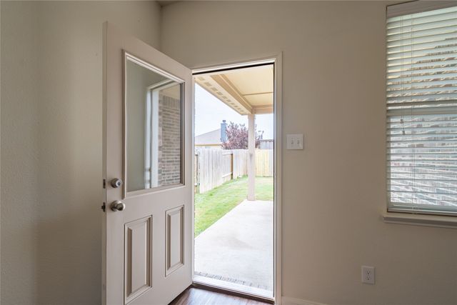 1911 Hot Springs Way, Princeton, TX 75407