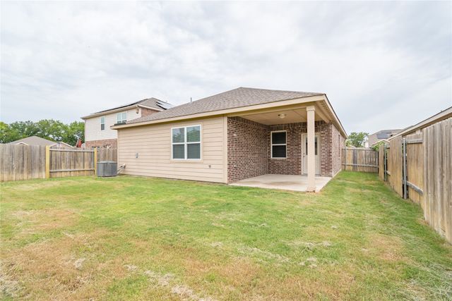 1911 Hot Springs Way, Princeton, TX 75407