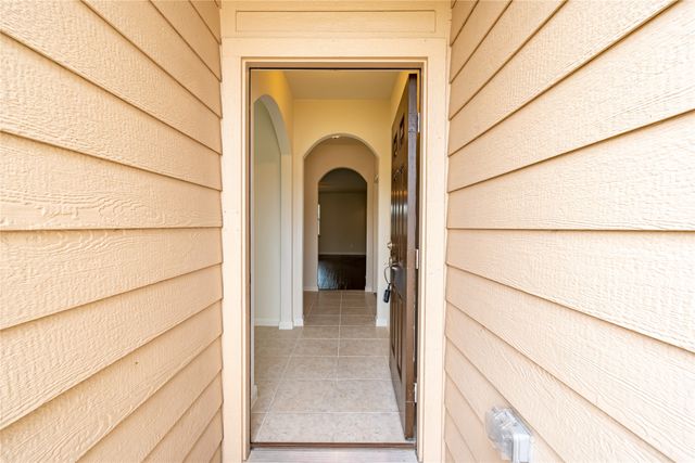 1911 Hot Springs Way, Princeton, TX 75407