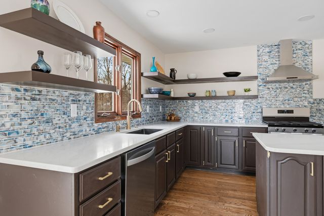 4376 N Armand Avenue, La Porte, IN 46350