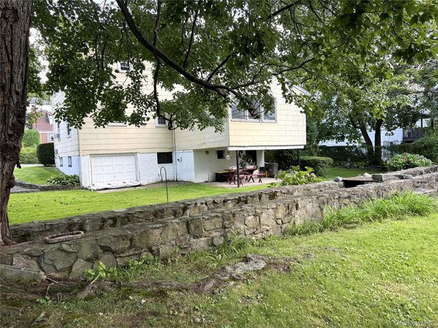 20 Elaine Terrace, Yonkers, NY 10701