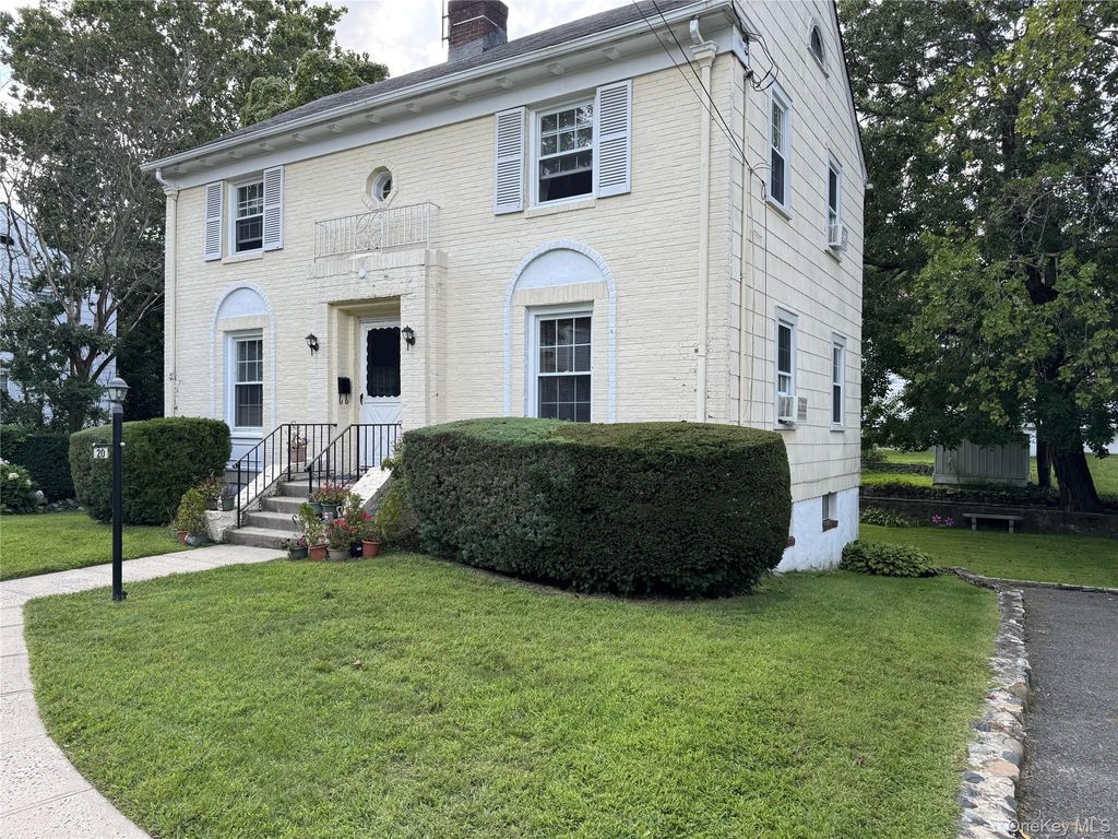 20 Elaine Terrace, Yonkers, NY 10701 — exterior