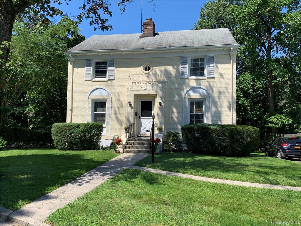 20 Elaine Terrace, Yonkers, NY 10701 — photo 2
