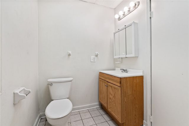 410 Hays Ave, Mt Oliver, PA 15210