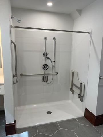 41 Summer St 5, Leominster, MA 01453