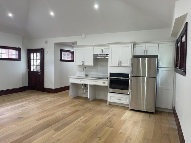 41 Summer St 5, Leominster, MA 01453