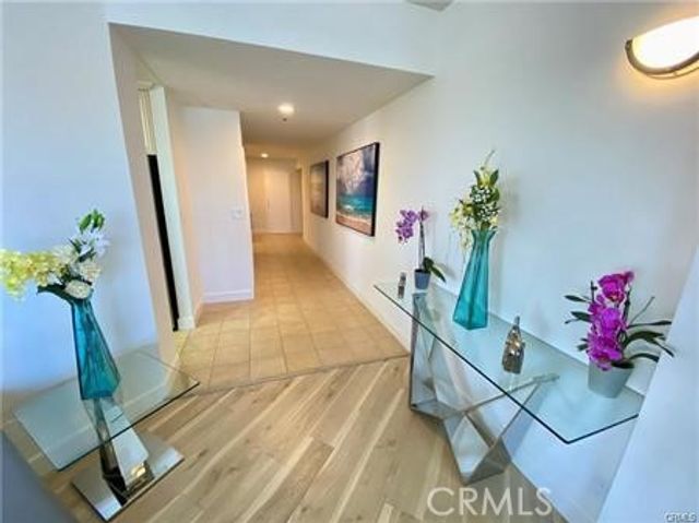 1310 E Ocean Boulevard, Long Beach, CA 90802