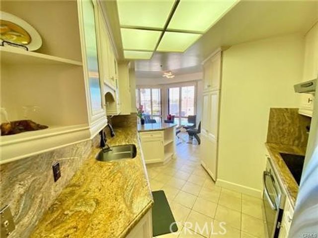 1310 E Ocean Boulevard, Long Beach, CA 90802