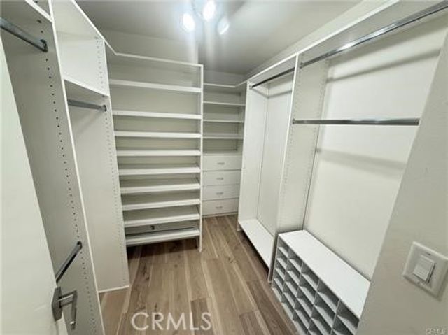 1310 E Ocean Boulevard, Long Beach, CA 90802