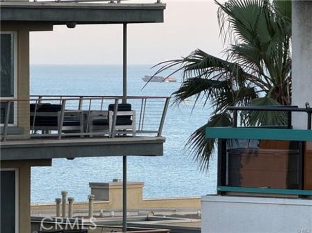 1310 E Ocean Boulevard, Long Beach, CA 90802