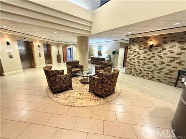 1310 E Ocean Boulevard, Long Beach, CA 90802