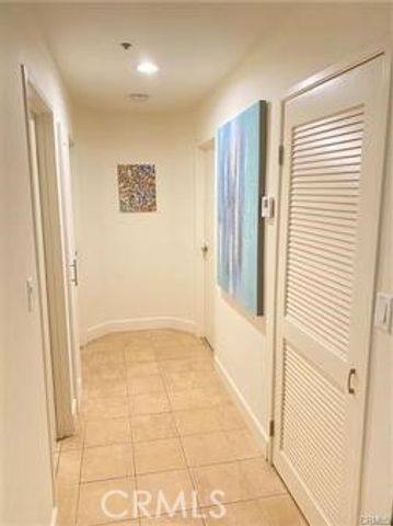 1310 E Ocean Boulevard, Long Beach, CA 90802