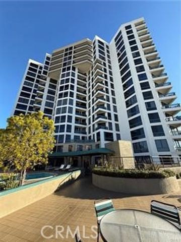 1310 E Ocean Boulevard, Long Beach, CA 90802