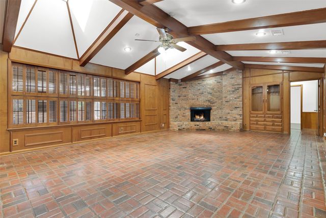 713 Briarwood Drive, Denison, TX 75020