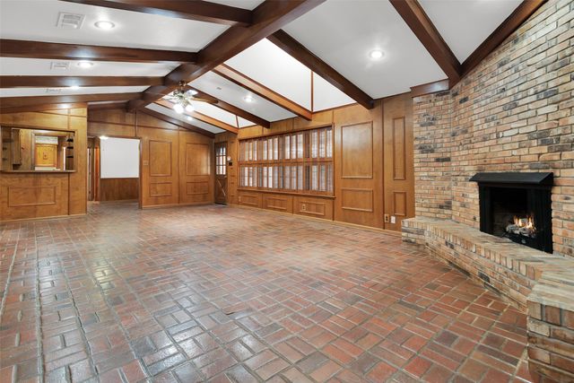 713 Briarwood Drive, Denison, TX 75020