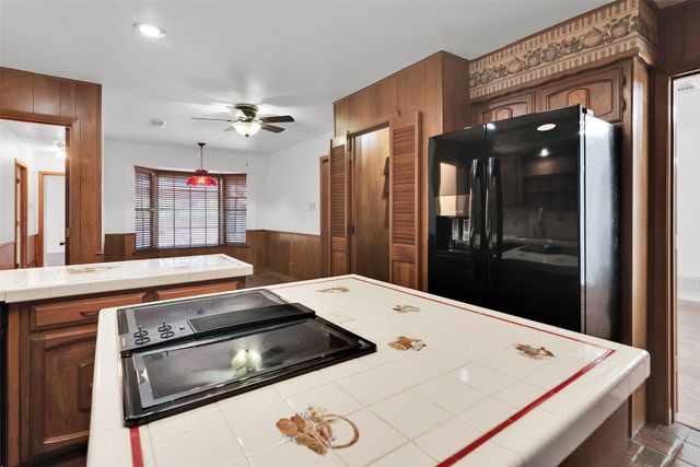 713 Briarwood Drive, Denison, TX 75020