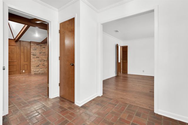 713 Briarwood Drive, Denison, TX 75020