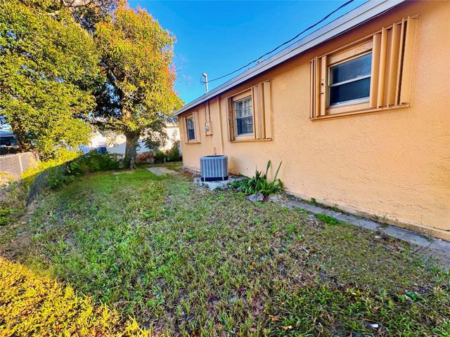 704 NW 3rd Ave, Pompano Beach, FL 33060