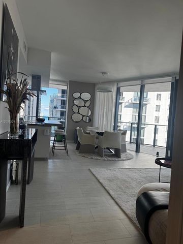 1000 Brickell Plaza 2301, Miami, FL 33131