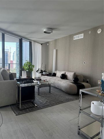 1000 Brickell Plaza 2301, Miami, FL 33131