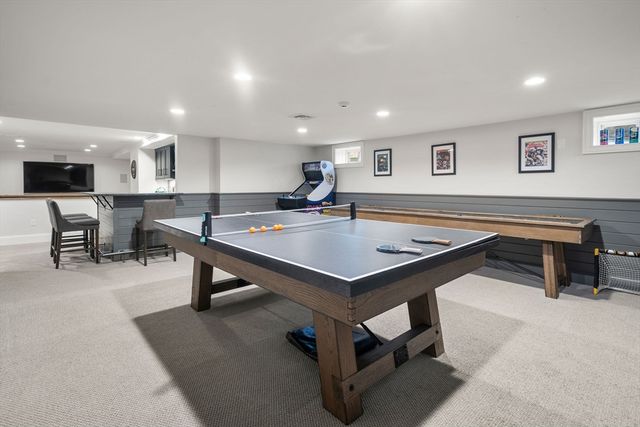 84 Glendale Road, Needham, MA 02492