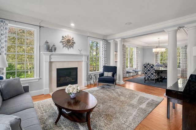 84 Glendale Road, Needham, MA 02492