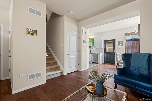 10281 Bellwether Lane, Lone Tree, CO 80124