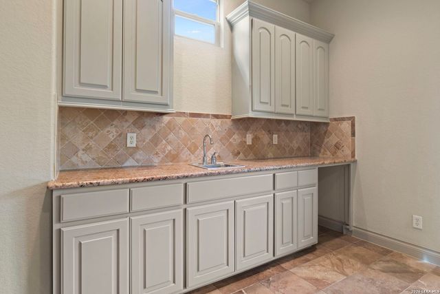8518 Wild Trace, Garden Ridge, TX 78266