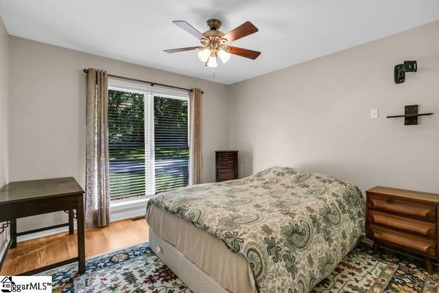 129 Greybridge Road, Pelzer, SC 29669