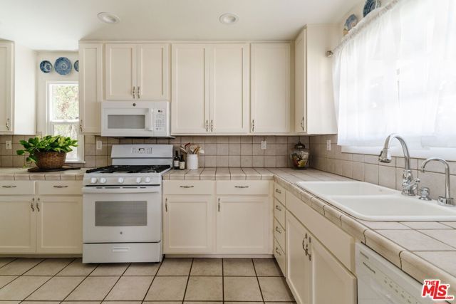 1502 S Crescent Heights Boulevard, Los Angeles, CA 90035