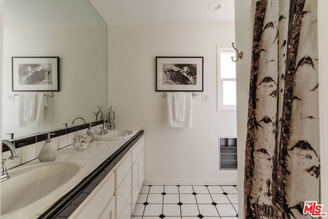 1502 S Crescent Heights Boulevard, Los Angeles, CA 90035