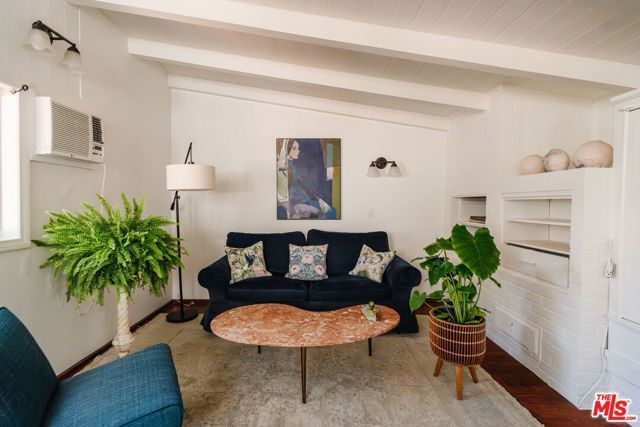 1502 S Crescent Heights Boulevard, Los Angeles, CA 90035