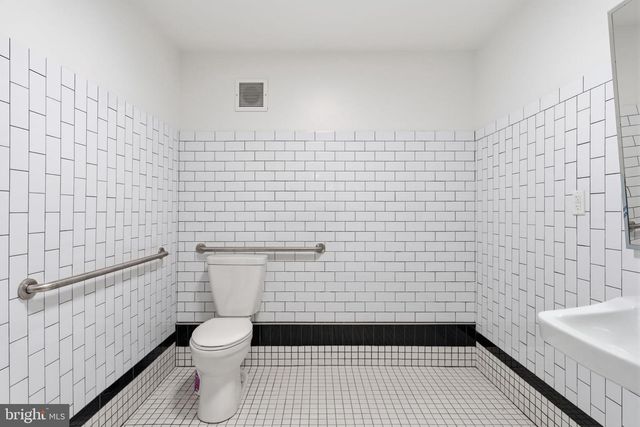 2956 N 2ND ST, Philadelphia, PA 19133