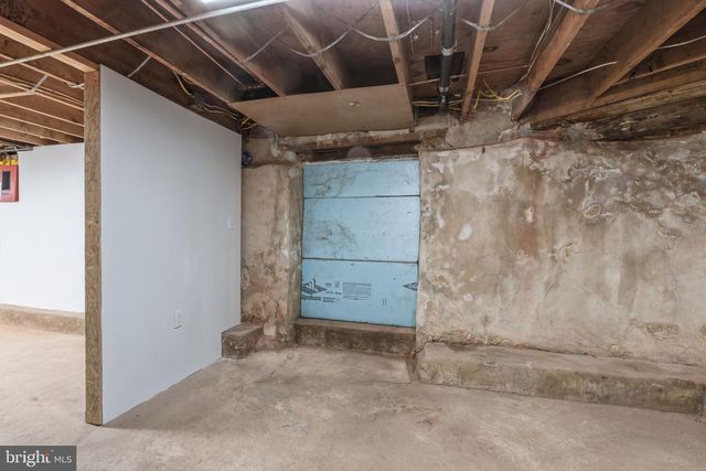 2956 N 2ND ST, Philadelphia, PA 19133