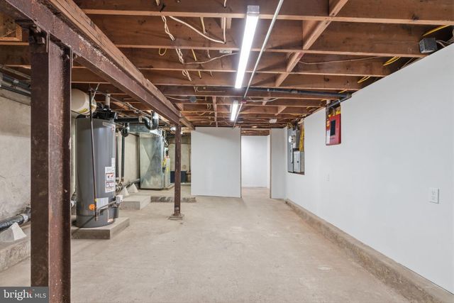 2956 N 2ND ST, Philadelphia, PA 19133