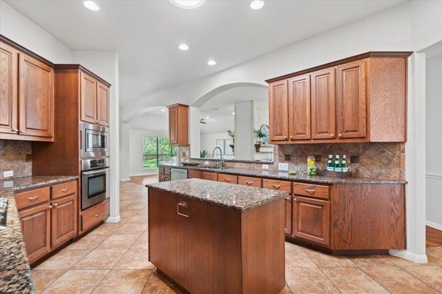 8129 Ladera Verde DR, Austin, TX 78739