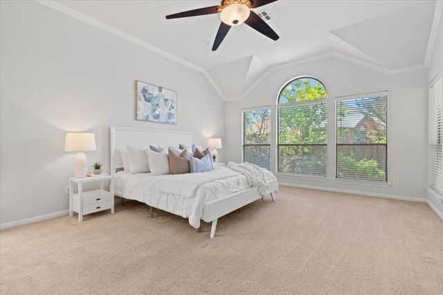 8129 Ladera Verde DR, Austin, TX 78739
