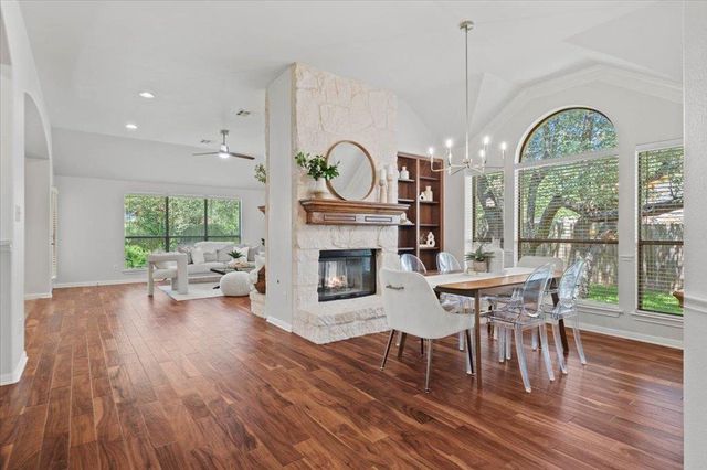 8129 Ladera Verde DR, Austin, TX 78739