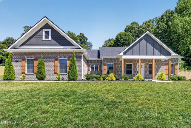138 Boones Station Road, Johnson City, TN 37615