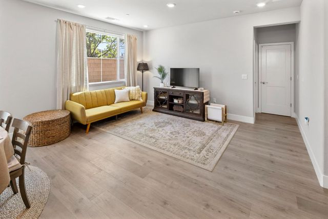 1508 Westwind Way, Rocklin, CA 95765