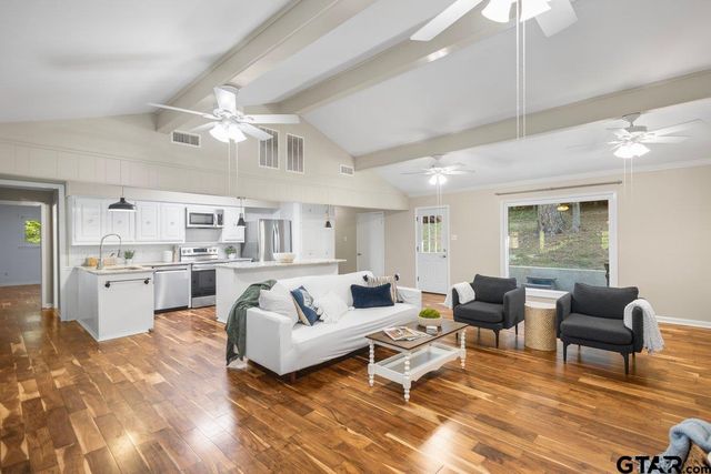 211 Hideaway Ln. Central, Hideaway, TX 75771