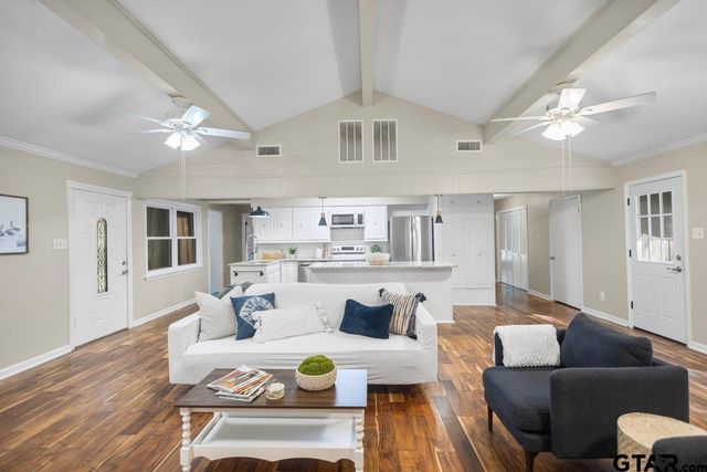 211 Hideaway Ln. Central, Hideaway, TX 75771