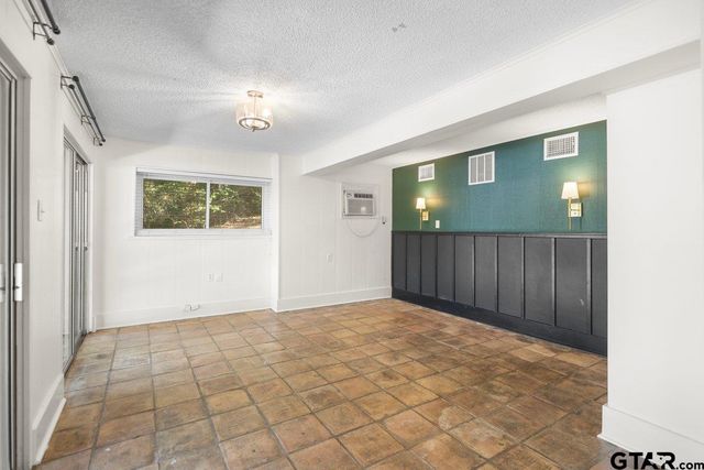 211 Hideaway Ln. Central, Hideaway, TX 75771