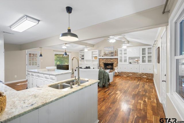 211 Hideaway Ln. Central, Hideaway, TX 75771