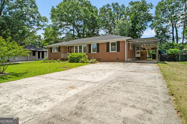 1199 Ellington Drive, Lake City, GA 30260