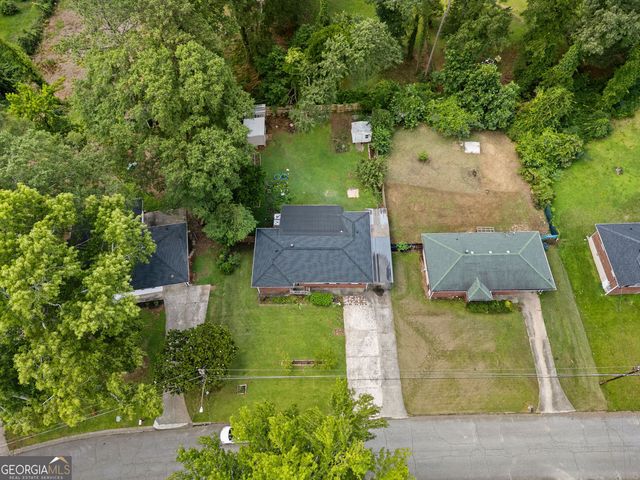 1199 Ellington Drive, Lake City, GA 30260