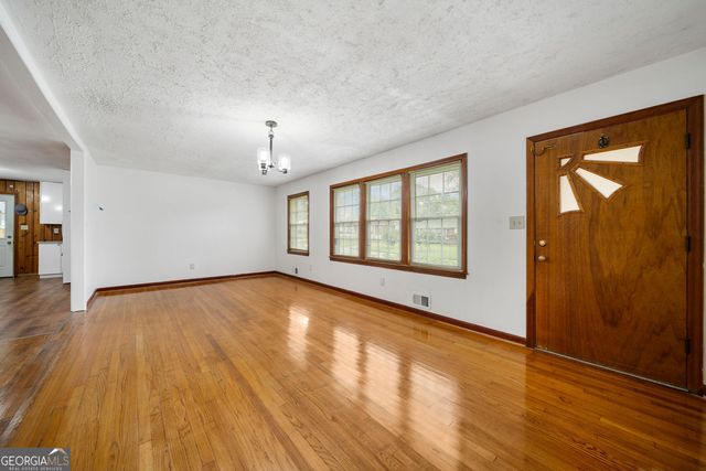 1199 Ellington Drive, Lake City, GA 30260